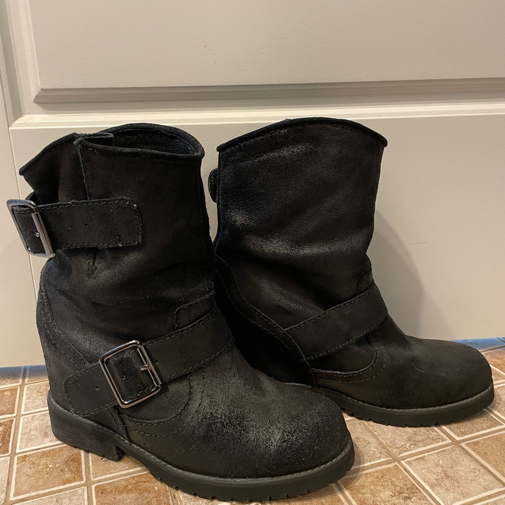 Womens Wedge Boots